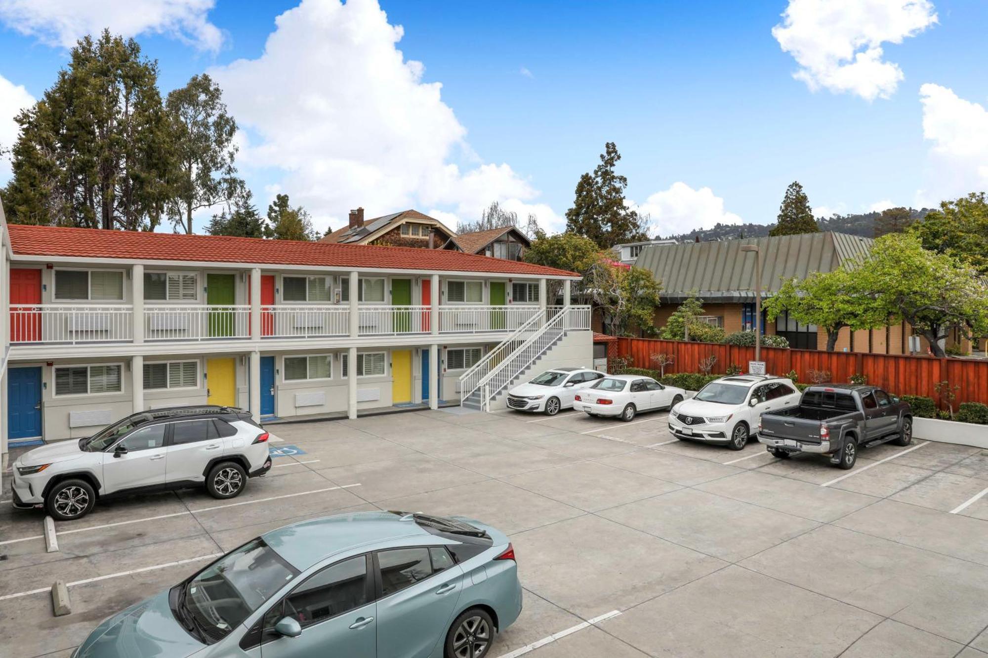 Signature Inn Berkeley Luaran gambar
