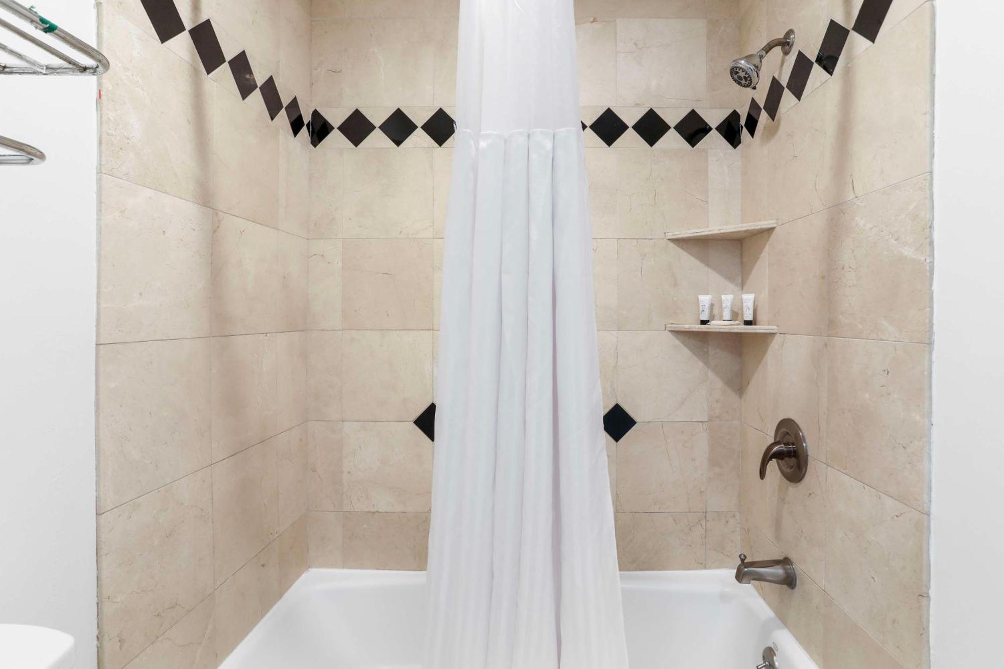 Signature Inn Berkeley Luaran gambar